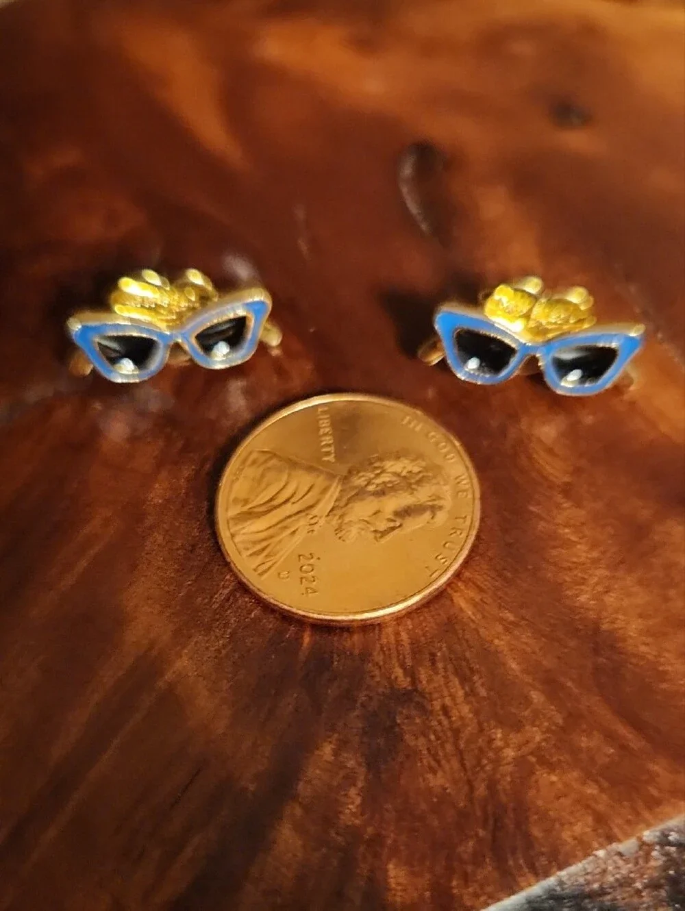 LOW START Kate Spade NY Sunglasses Stud Earrings - Picture 6 of 6